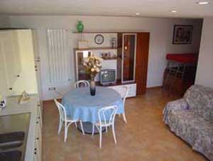 3 person comfort cottage with patio view, garden, an extra bed, and private facilities (bath and shower)